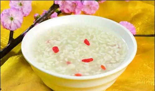 黑茉莉与甜酒吃瓜,一场别开生面的吃瓜盛宴